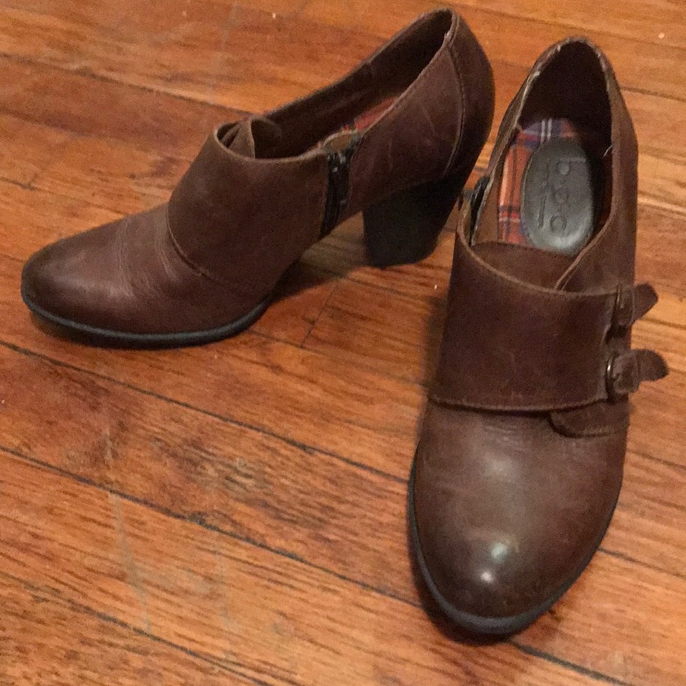 Born brown leather booties